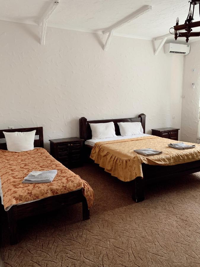 Hotel Orlyne Gnizdo Černovice Exteriér fotografie
