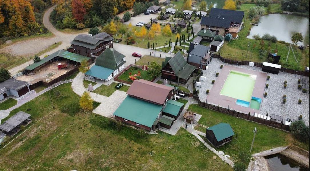 Hotel Orlyne Gnizdo Černovice Exteriér fotografie