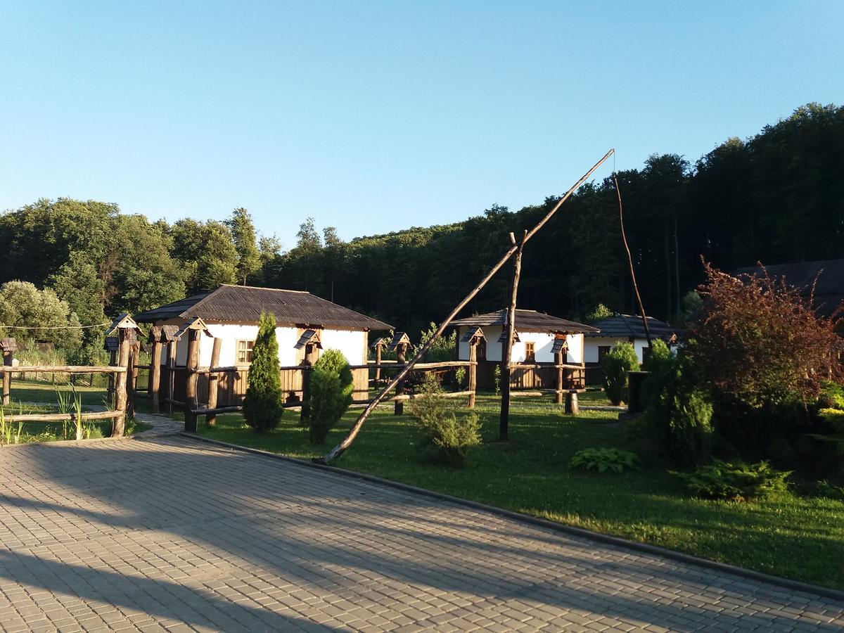 Hotel Orlyne Gnizdo Černovice Exteriér fotografie